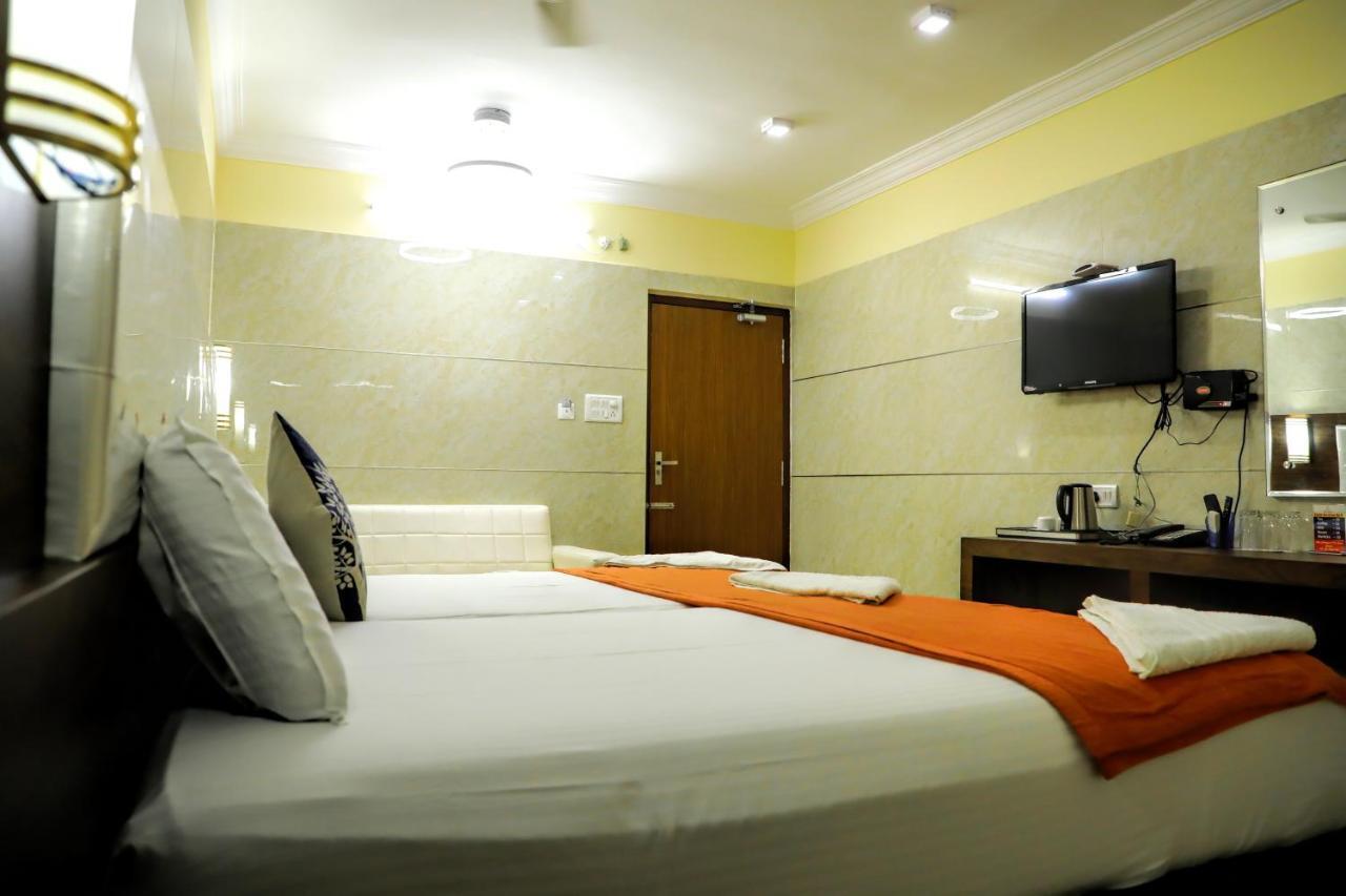 Hotel Ssk Grand 3*